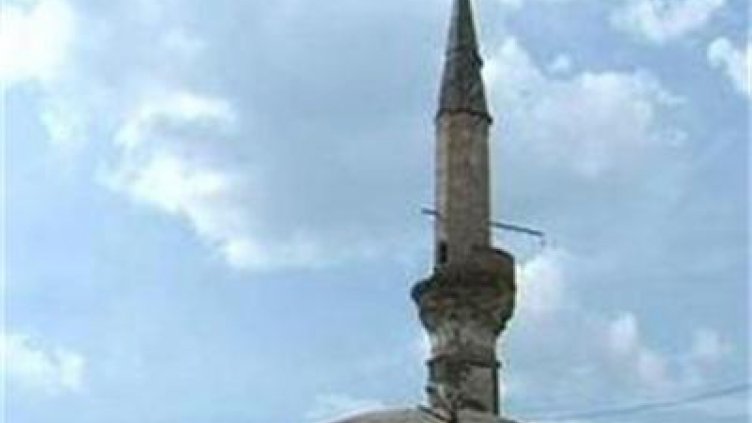 Мюсюлмани излизат на митинг в Карлово