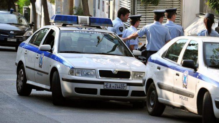Полицията в Гърция засилва контрола над трафика за празниците