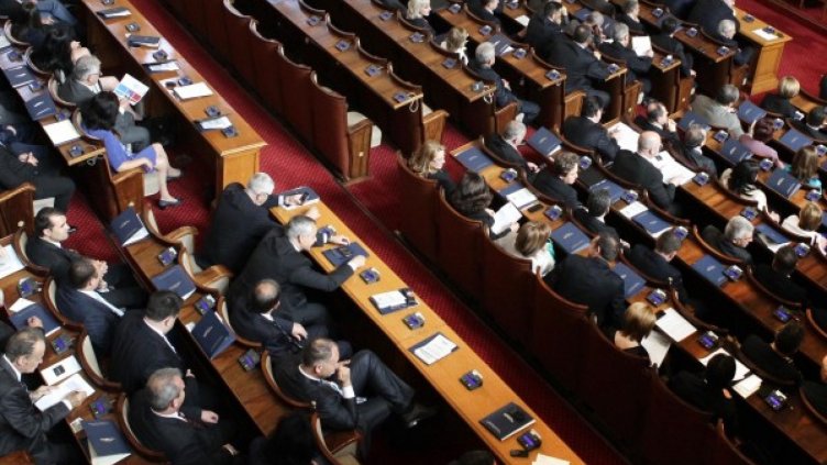 Депутати и министри да казват с кого се срещат по работа