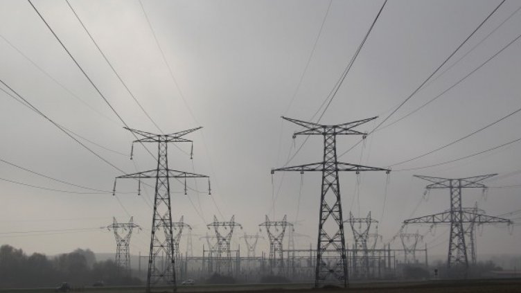 Токът в Германия и Дания по-евтин от България