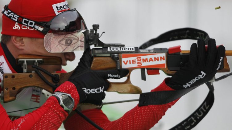 Анев остана на крачка от медал от европейското по биатлон