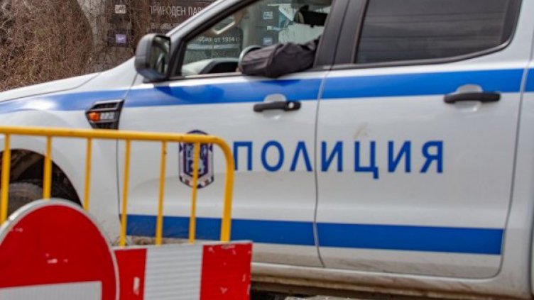 Откриха труп на новородено момченце на площадка за отпадъци