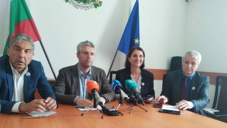 Първият влак с украински бежанци тръгва от Варна днес