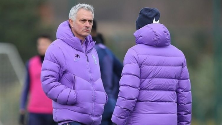 Моуриньо гони бонус от два милиона