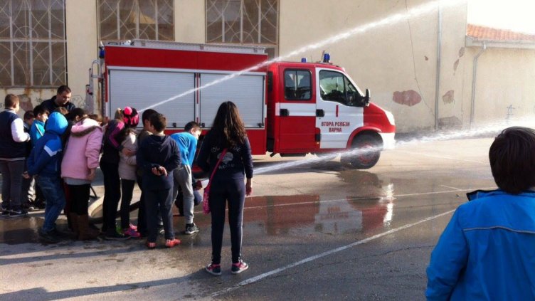 Децата от Варна и областта започнаха своите полицейски занимания за втория учебен срок