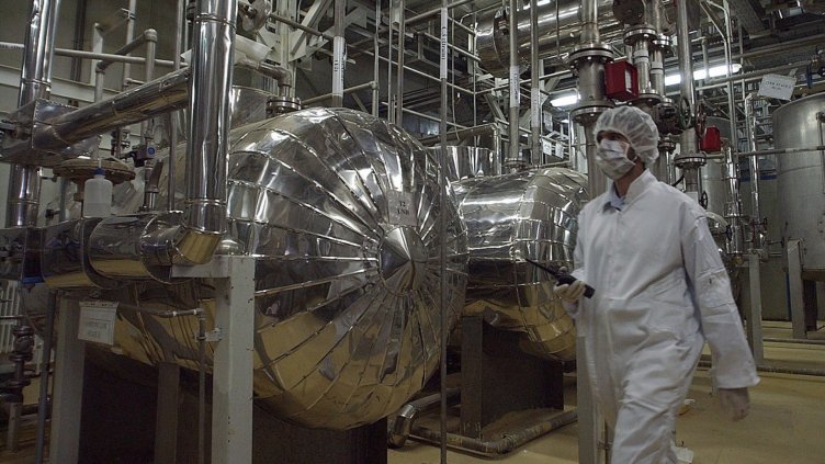 Иран обогатява уран дори над 20 процента