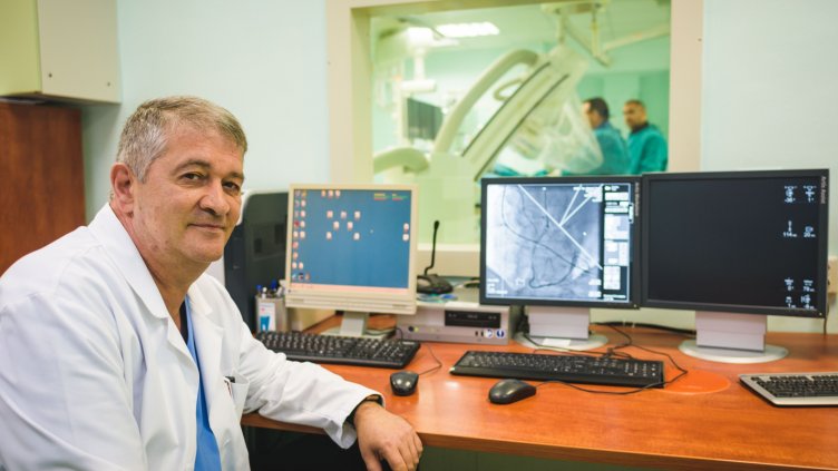 Проф. д-р Св. Георгиев: Решението за поставяне на стент трябва да се взема от екип от различни специалисти