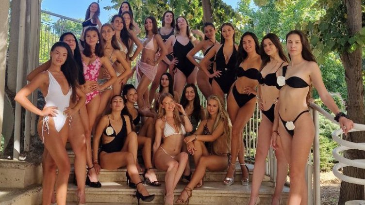24 красавици в спор за титлата "Мис Варна 2024" (СНИМКИ)