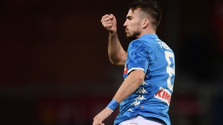 Барса и Реал ще се вкопчат в битка за Фабиан Руис през лятото