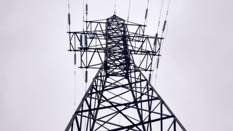 Общински и държавни дружества дължат милиони на Енергото