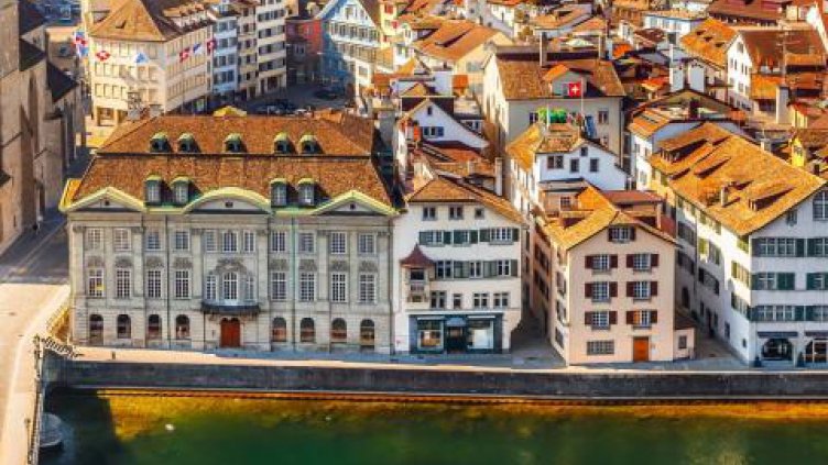 Още две държави с имотни „балони”