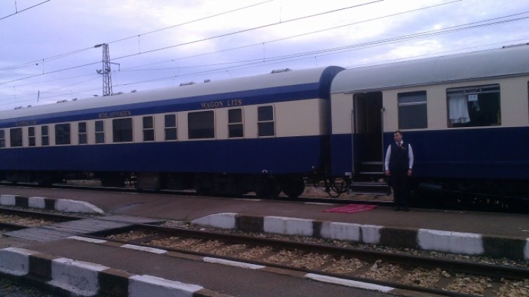 Свалиха шестима нелегални мигранти от влака Бургас-София