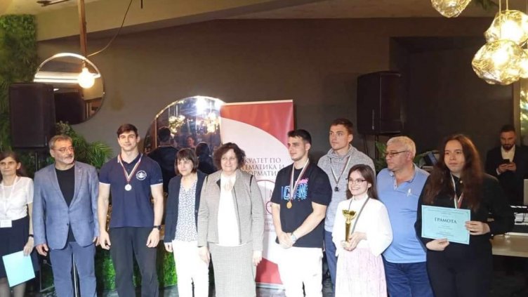 Страхотно представяне за математиците на ВВМУ "Н. Вапцаров"-Варна