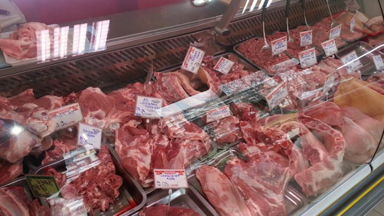 За Великден: Македонско агнешко и полски яйца. Къде ли са нашите?