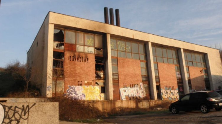 Горя паровата централа на болницата в Благоевград