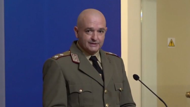 Ген. Мутафчийски предлага по-строги мерки заради коронавируса