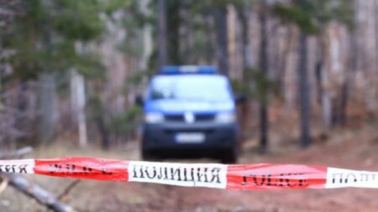 Намериха мъж с дупка в главата в местността „Парка“ край Търговище