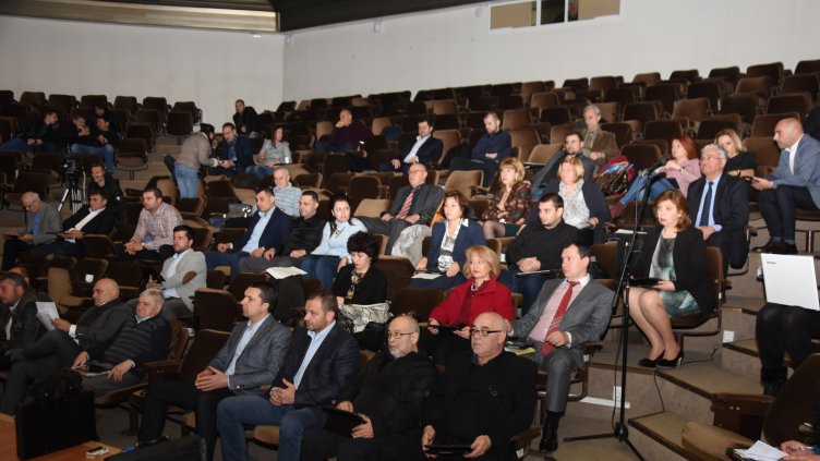 Общината ще ликвидира свлачището на Трифон Зарезан