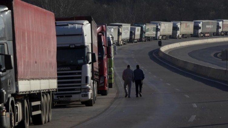 Борисов към Ципрас: Вдигнете блокадата!