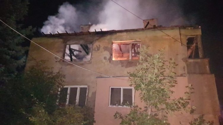 Откриха силно обгорял труп след пожара в Божурище