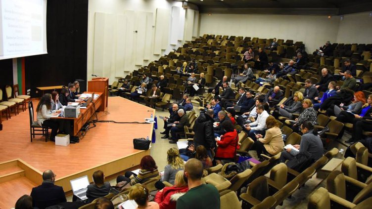 Общинският съвет прие актуализацията на бюджета на Варна за 2018 г.
