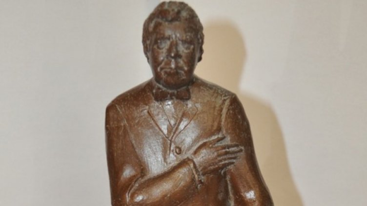 Бургас увековечава Георги Калоянчев