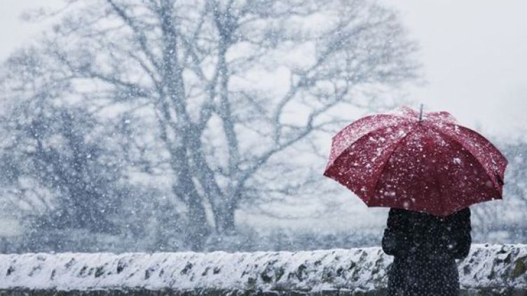 Валежите спират във вторник, температурите ще се покачват