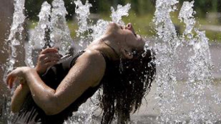 Невиждани горещини чакат България през лятото