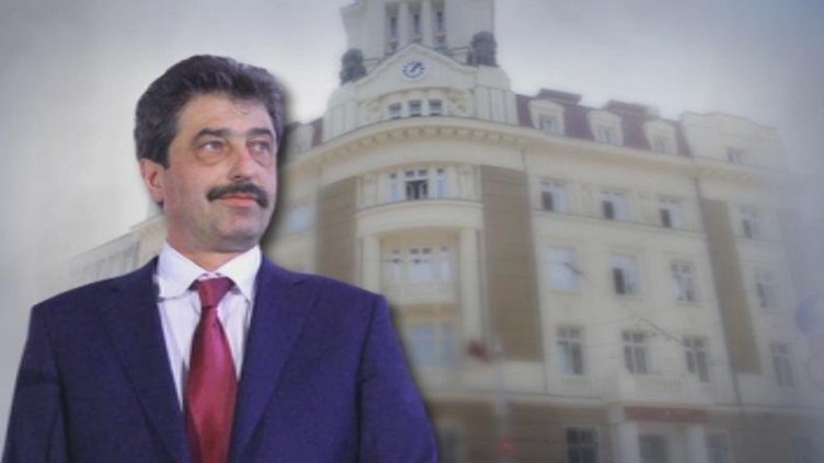 Цветан Василев ще обжалва екстрадицията