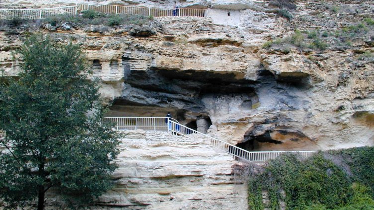 Спешен ремонт ограничава временно достъпа до Аладжата