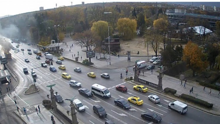 Фандъкова поиска цялостна проверка на техническото състояние на автобусите на частните оператори