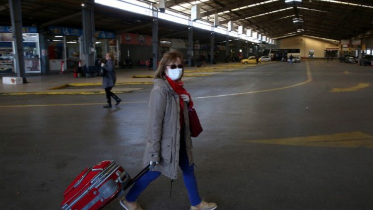 11 държави признават наши изтекли документи