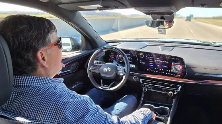 Иновация: Система звъни на близките на възрастни шофьори при проблем