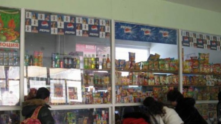 БАБХ погва лавките в училищата