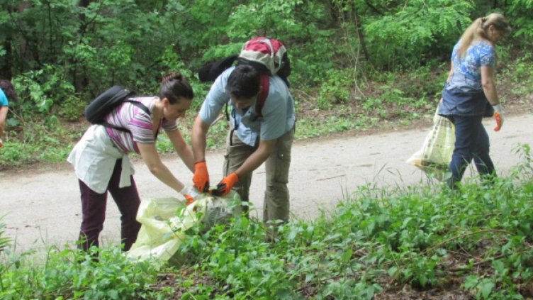 Горските служители се включват в кампанията „Да изчистим България заедно” на 4 юни