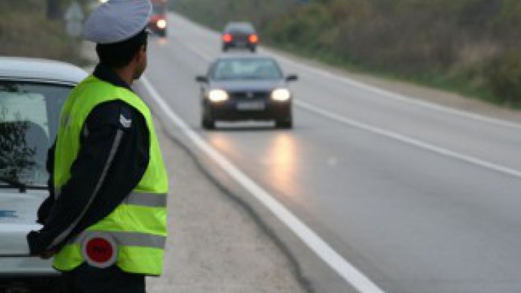 И днес служители на пътна полиция ще следят за превишена скорост