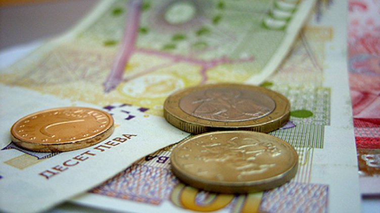 Заведенията искат по-ниска такса тротоарно право