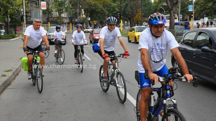 Стартира колопоходът Варна-Молдова-Варна (СНИМКИ)