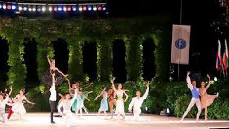 2/3 от участниците в международния балетен конкурс са в категория старша възраст