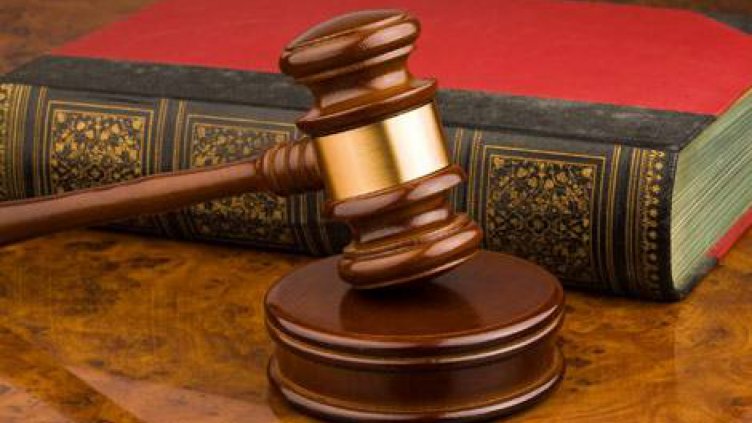 Служители на ДАНС и МВР, обвинени в изнудване, остават в ареста