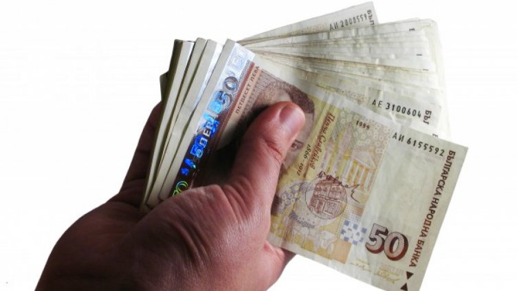 КЗП подгони 6 фирми за бързи кредити