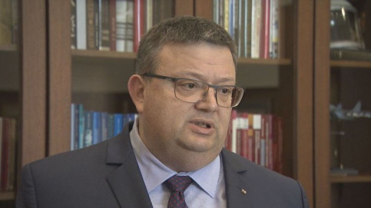 Цацаров се разпореди - делото на Местан под специален надзор