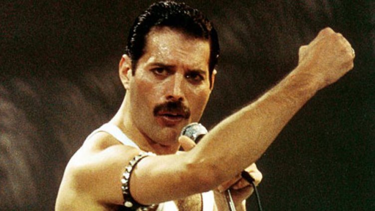 24 години от смъртта на великия Фреди Меркюри