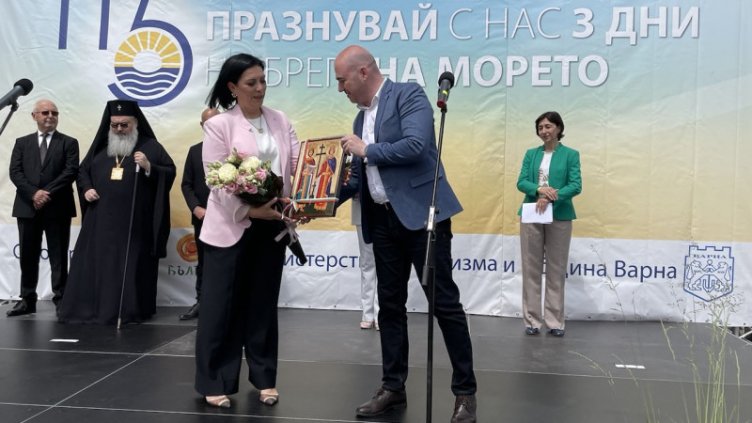 Дадоха символичен старт на летен сезон 2023 във Варна