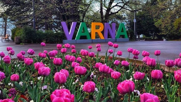 Одобриха поставянето на нови два обемни надписа „ВАРНА“