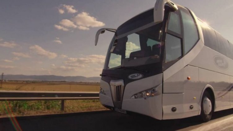 30 българи с деца блокирани в Германия. Спрени са заради липса на PCR тестове