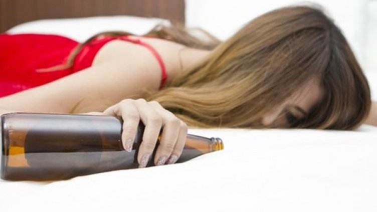 16-годишна се натрови с алкохол на ученическо коледно парти