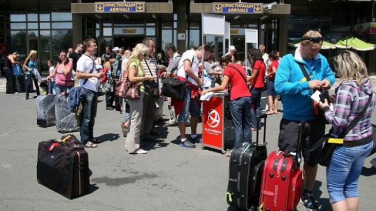 Над 7,9 млн. туристи са посетили България от януари до септември