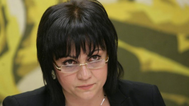 Корнелия Нинова: Борисов е разколебан дали да се кандидатира за президент