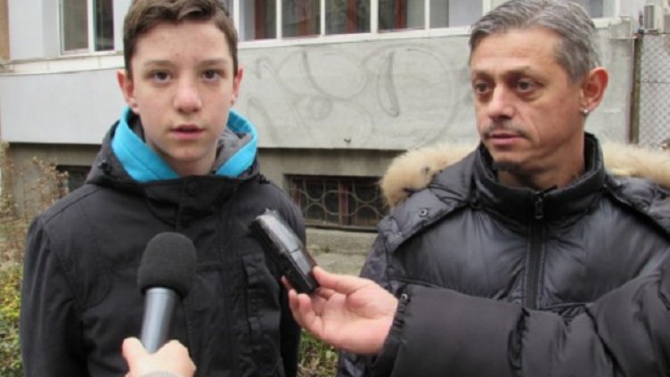 Пребиха 14-годишно момче в Русе, искали пари и цигари